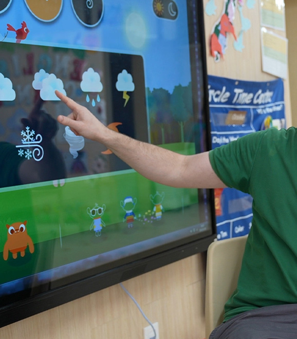 Students can get the information they want by touching the screen