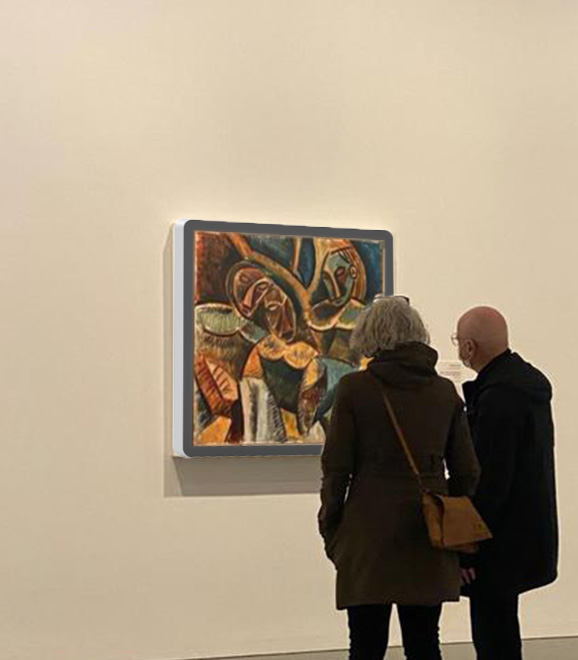 Visitors take advantage of the unique capabilities of square LCD to display artworks in museums