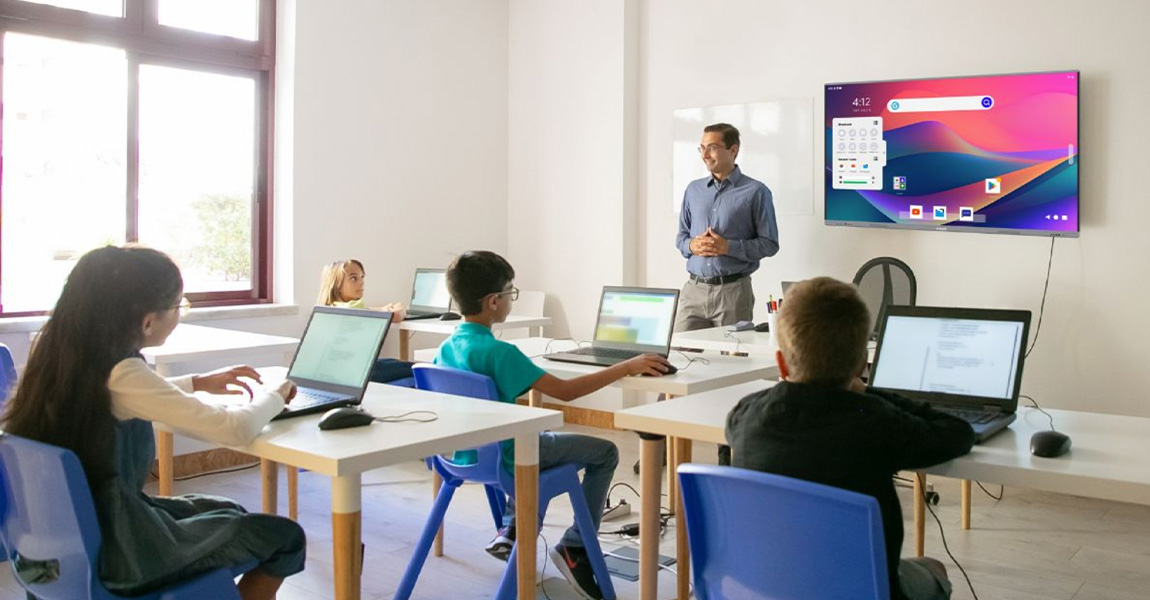 Modern digital education cannot do without display screens